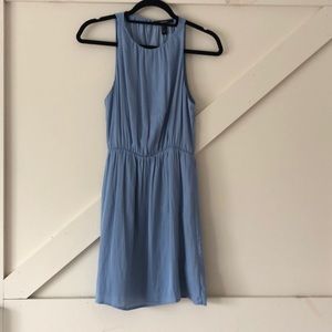Busty blue Forever 21 dress